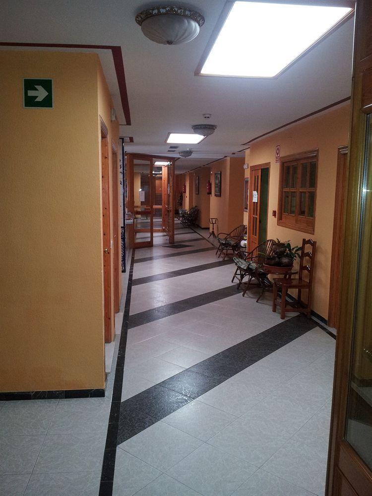 Hotel Lux Aljarafe Μαϊρένα δελ Αλχαράφε Εξωτερικό φωτογραφία